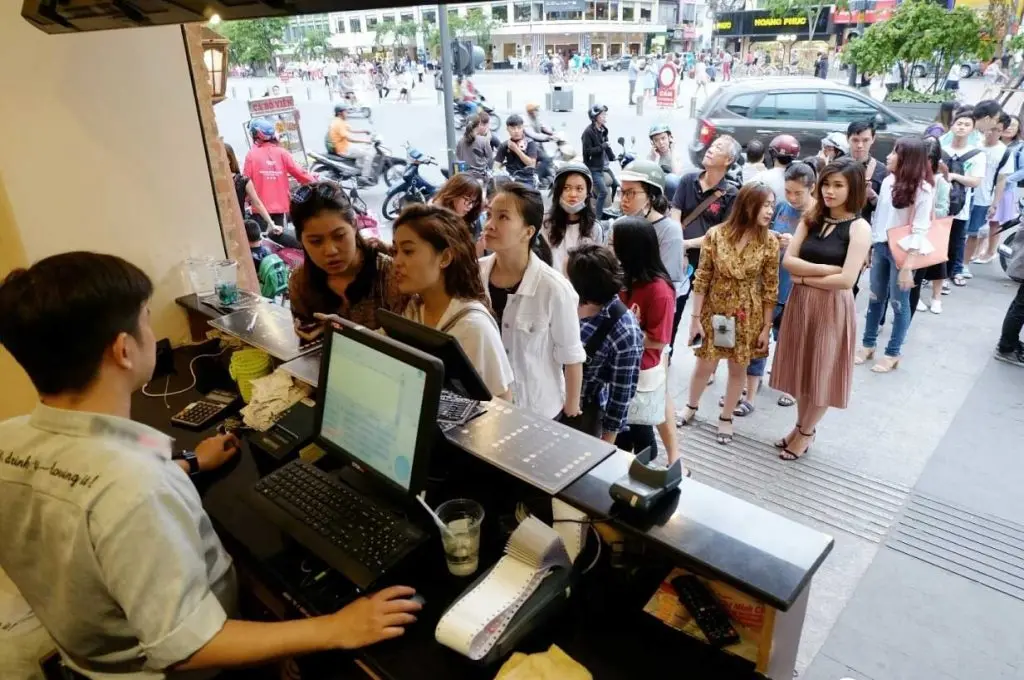 nhượng quyền kinh doanh trà sữa lợi nhuận khủng mùa vàng