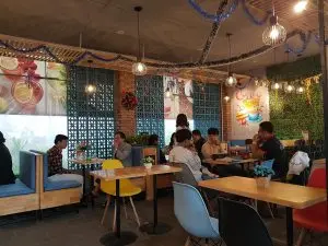 không gian trà sữa Pozaa Đà Nẵng
