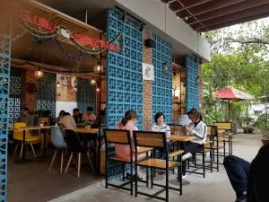 không gian trà sữa Pozaa Đà Nẵng